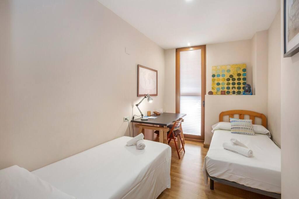 Marieta Apartment By The Castle With Ac Alicante Exterior foto